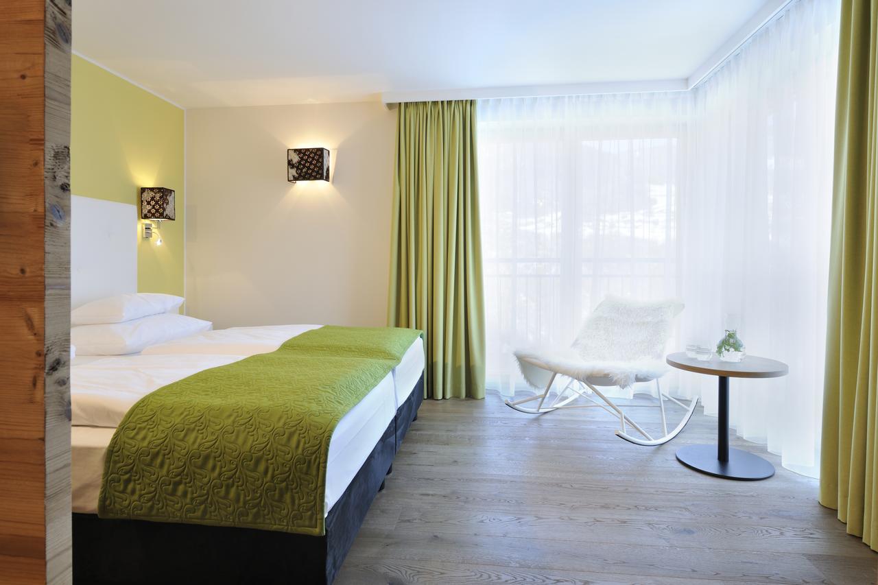 Hotel Ritzlerhof - Adults Only Sautens Exterior photo
