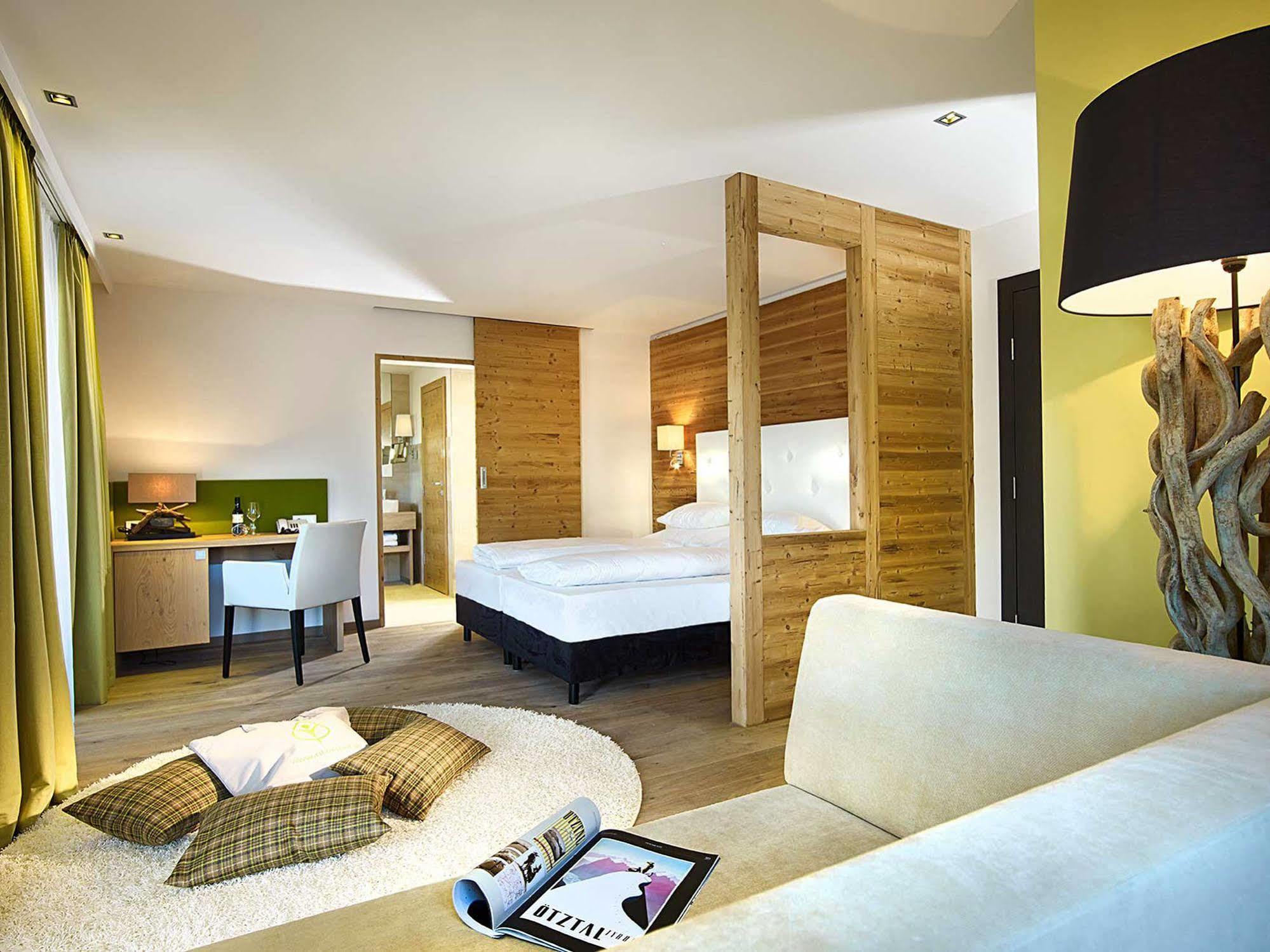 Hotel Ritzlerhof - Adults Only Sautens Exterior photo
